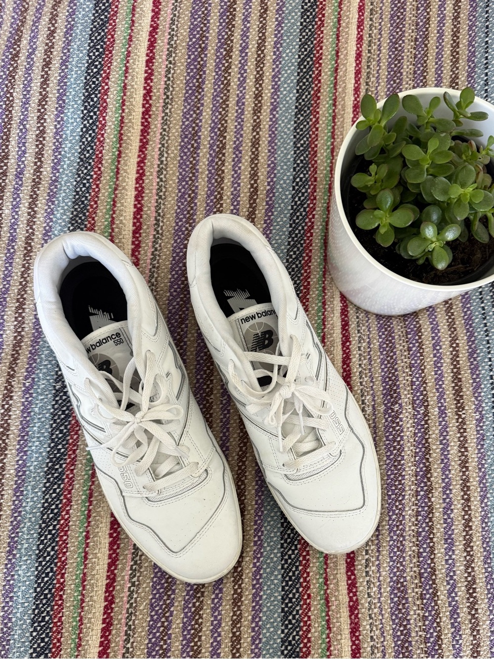 Men’s New Balance 550 White Leather Lace-Up Sneakers, size 13